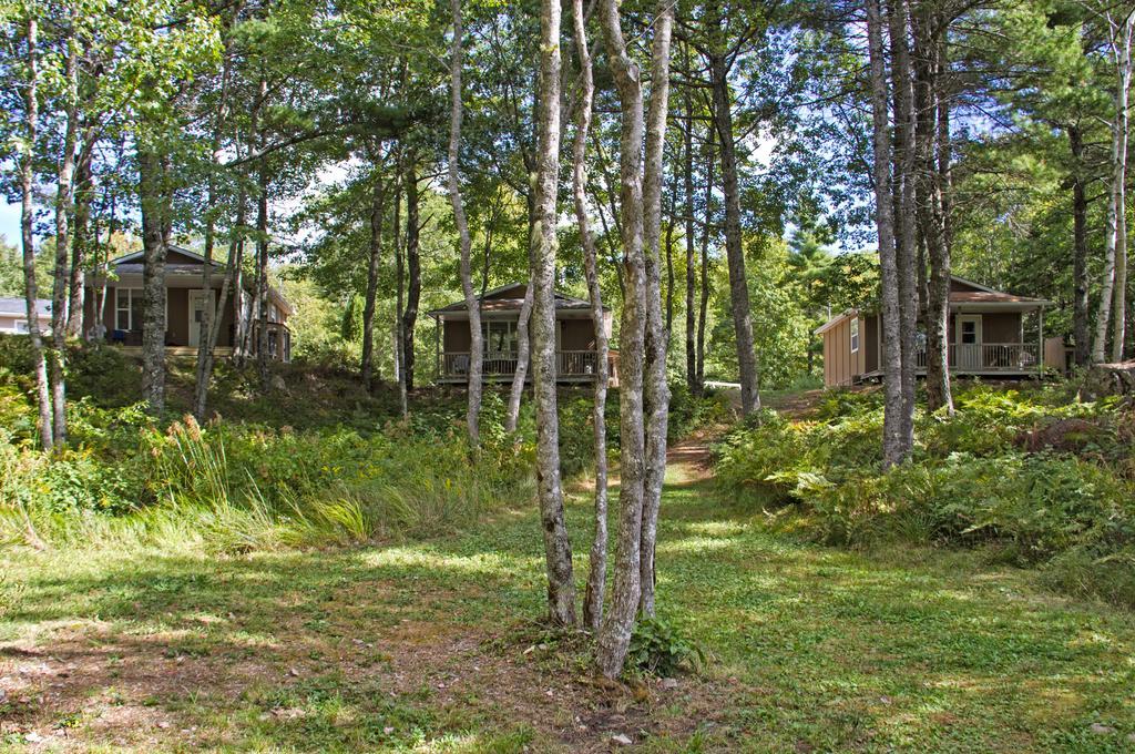 Roseway River Cottages Shelburne Exterior photo