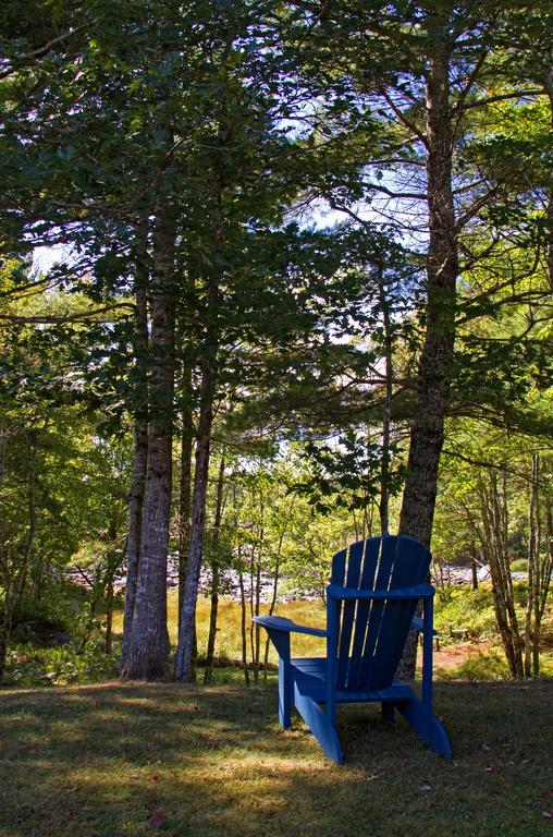 Roseway River Cottages Shelburne Exterior photo