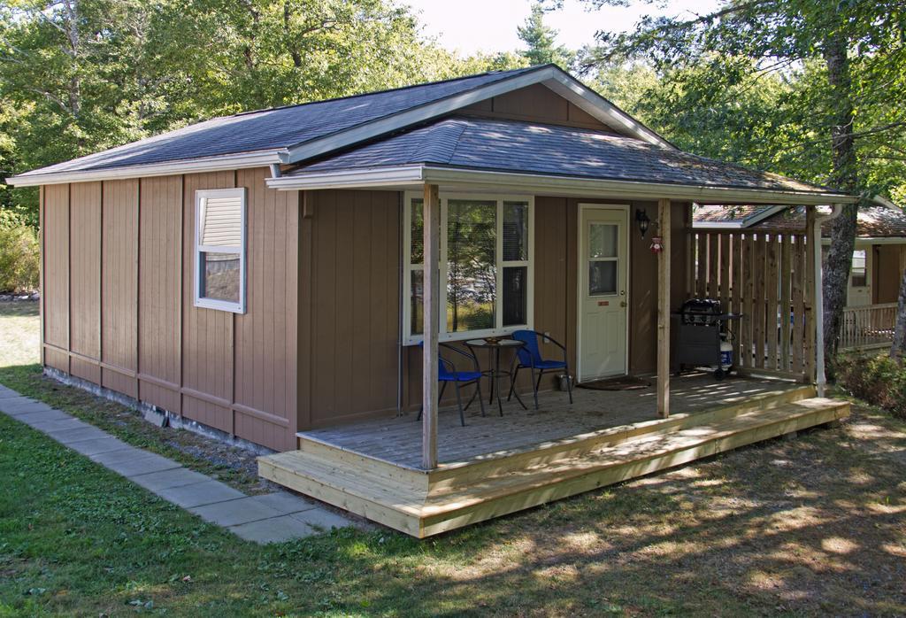 Roseway River Cottages Shelburne Exterior photo